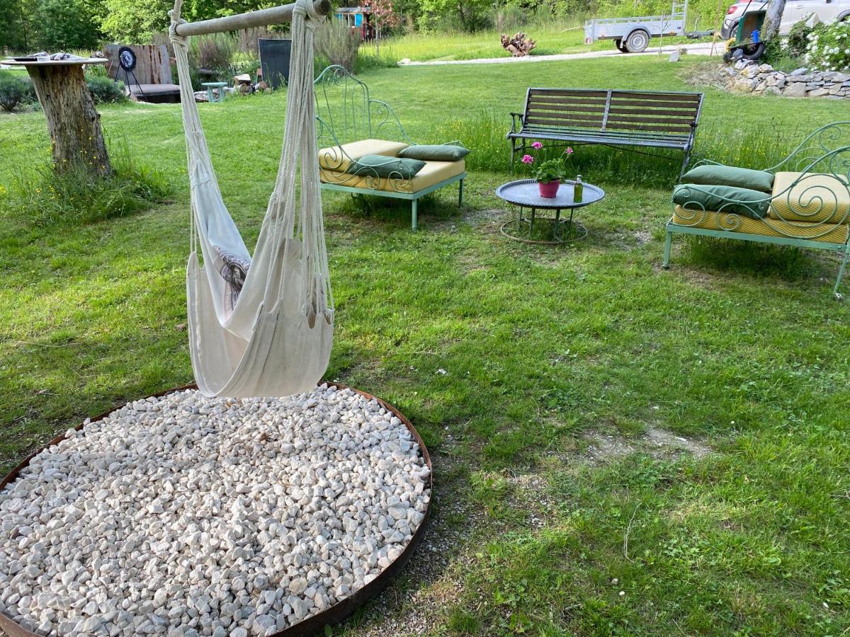 Mas De La Pauze Bed & Breakfast Reilhanette Екстериор снимка